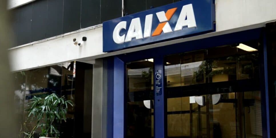 Caixa (Foto: Reprodução / Globo)