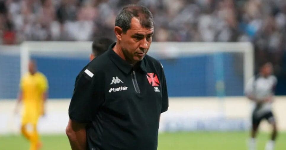 Vasco dá veredito por jogador de Carille (Foto: Foto: Aguilar Abecassis/AGIF)