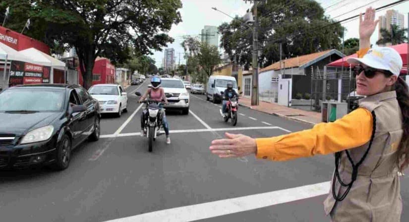 Agente de Trânsito (Foto: Reprodução / Agetran)

