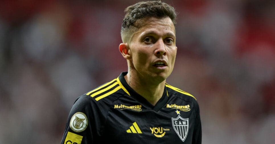 Bernard no Atlético-MG (Foto: Pedro Souza)