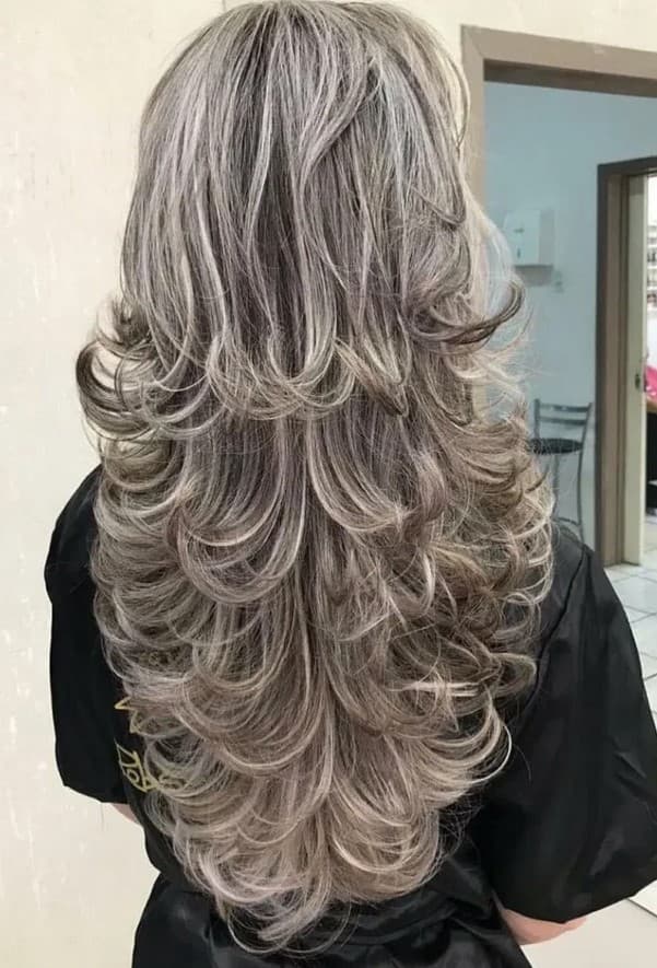 Corte em camadas longas (Foto: Reprodução / Pinterest)
