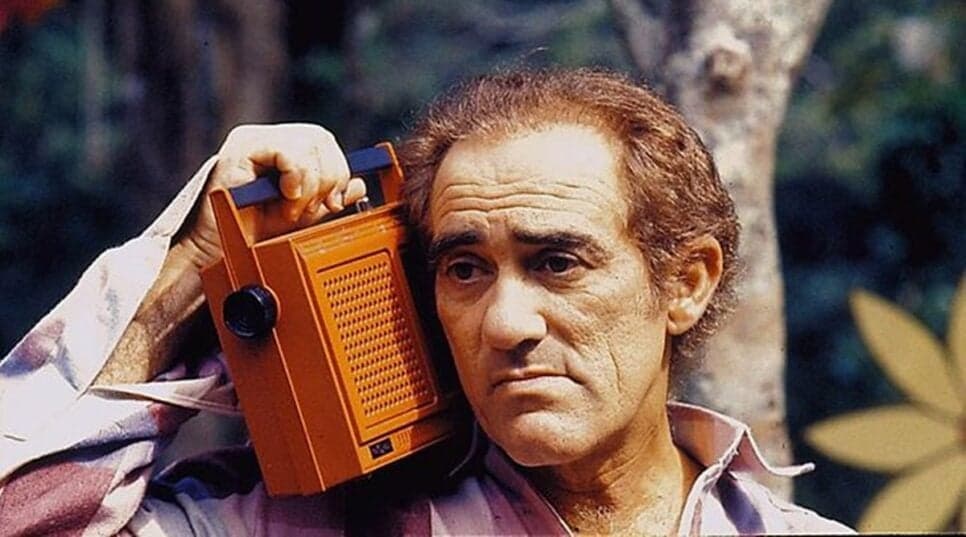 Renato Aragão, o eterno Didi, nos tempos de 'Os Trapalhões', na Globo (Fotos: Reprodução/ Divulgação)