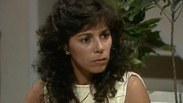 Cristina Galvão interpretou Íris na versão original de “Vale Tudo (Foto: Reprodução / Globoplay)