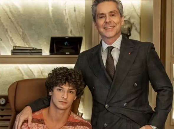 Tiago e Marco Aurélio em Vale Tudo (Foto: Reprodução / Globo)
Tiago e Marco Aurélio em Vale Tudo (Foto: Reprodução / Globo)