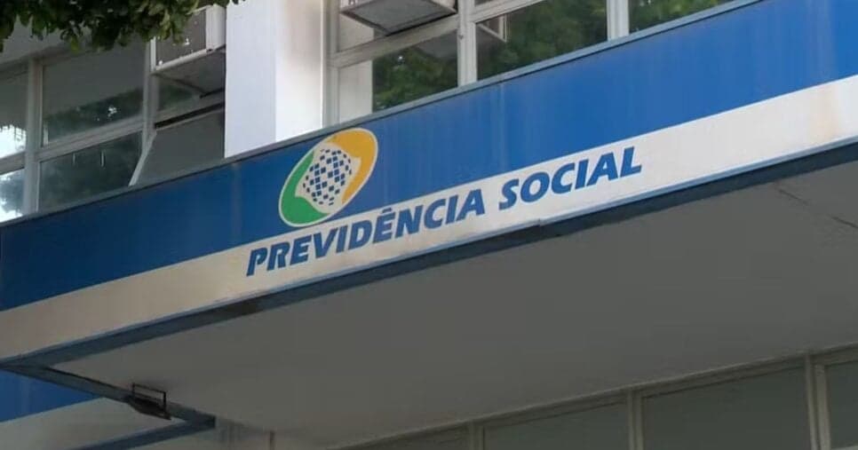 Adeus, espera pelos 60: Comunicado do INSS traz aposentadoria liberada aos 55 com só 15 anos de contribuição