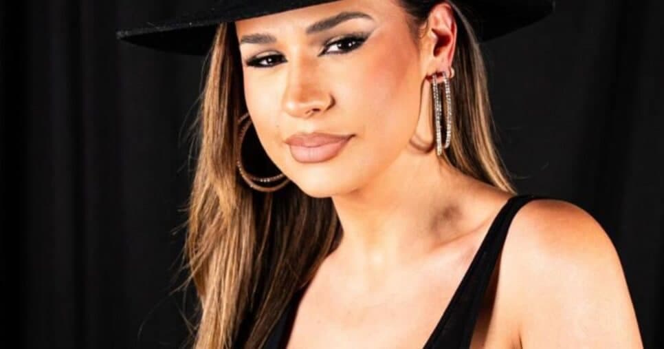 Explosão de público: Simone Mendes reúne mais de 60 mil pessoas em Goiânia e fecha portões na Agropecuária, em plena quinta feira
