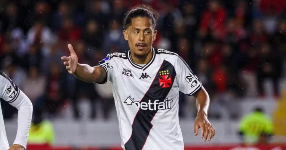 Para substituir Lucas Freitas e Mauricio Lemos: Vasco vai atrás de novo zagueiro