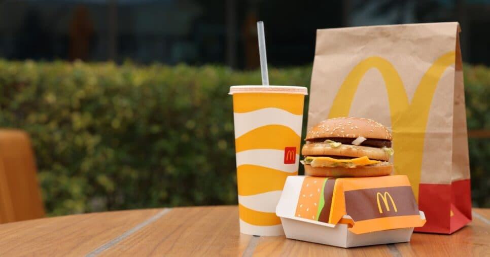 Benefício do McDonald's permite comida de graça pelo resto da vida