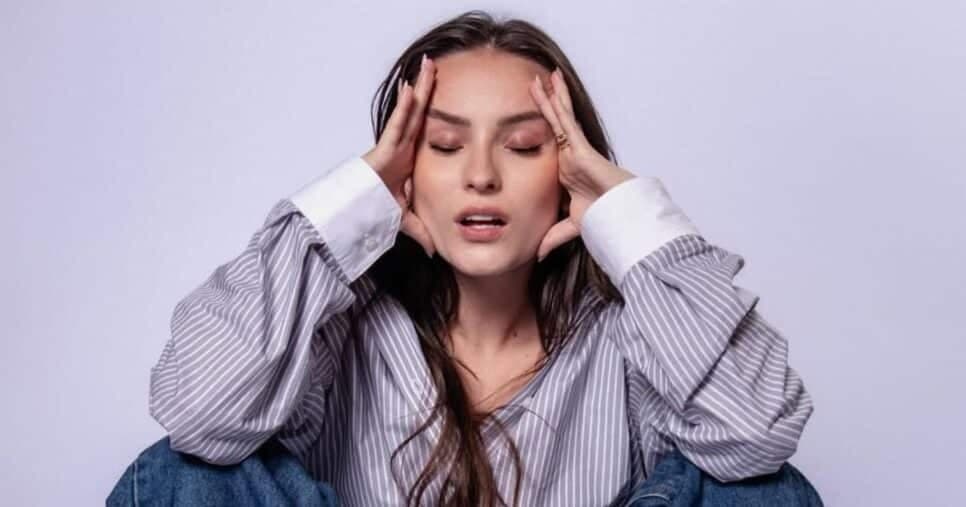 Larissa Manoela parte para cima da Record e é detonada: "Hipocrisia fede"