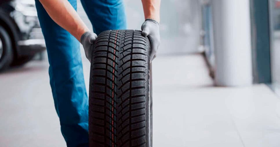 Nova lei de trânsito anunciada dos pneus crava proibição e abala motoristas
