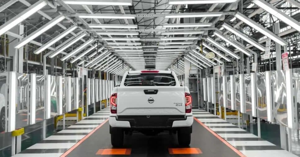 Fábrica da Nissan na Argentina está em clima tenso após a divulgação do encerramento de atividades (Foto Reprodução/Motor1)