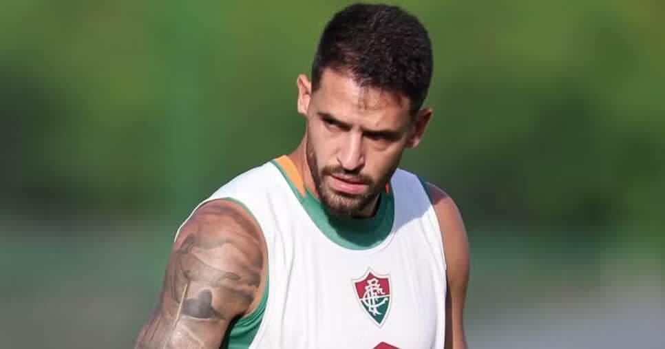 Renato Augusto e mais 7: Fluminense sofre debandada não autorizada por Renato Gaúcho