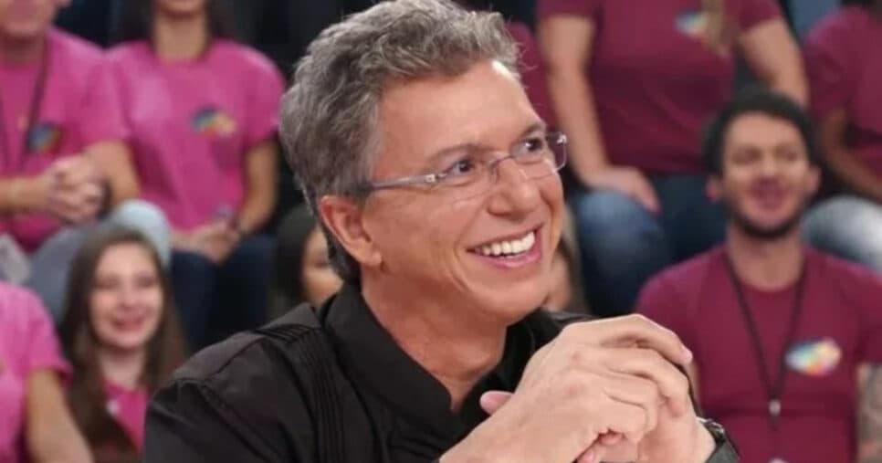 Em negociação com rival nº1 do SBT, Boninho quebra a banca para comandar simultaneamente fenômeno no canal