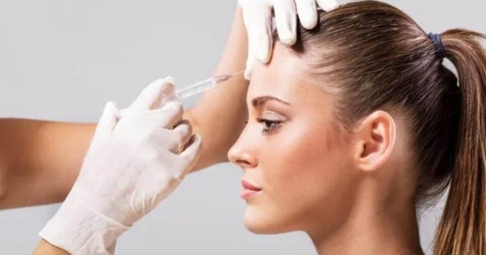 Mais potente que botox: Segredo antirrugas rejuvenesce as 60+ em 2025