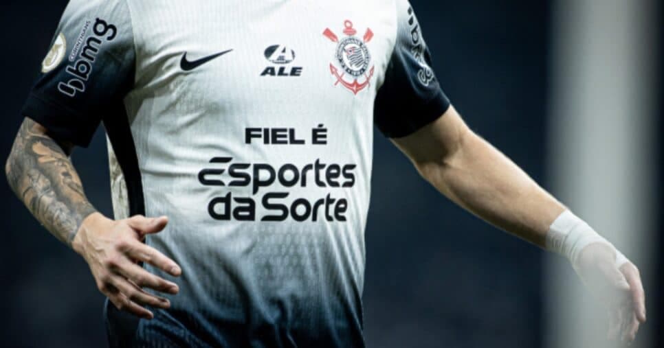 R$212M pelos ares: Corinthians é comunicado do ADEUS de reforço nº1 em 2025