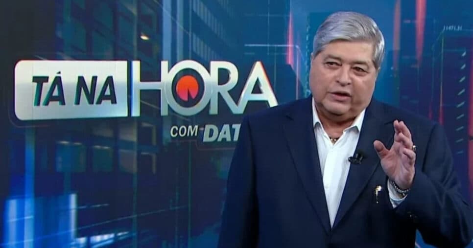 Datena ganha prêmio de consolação ao pedir demissão do SBT e deixa recado amargo ao canal