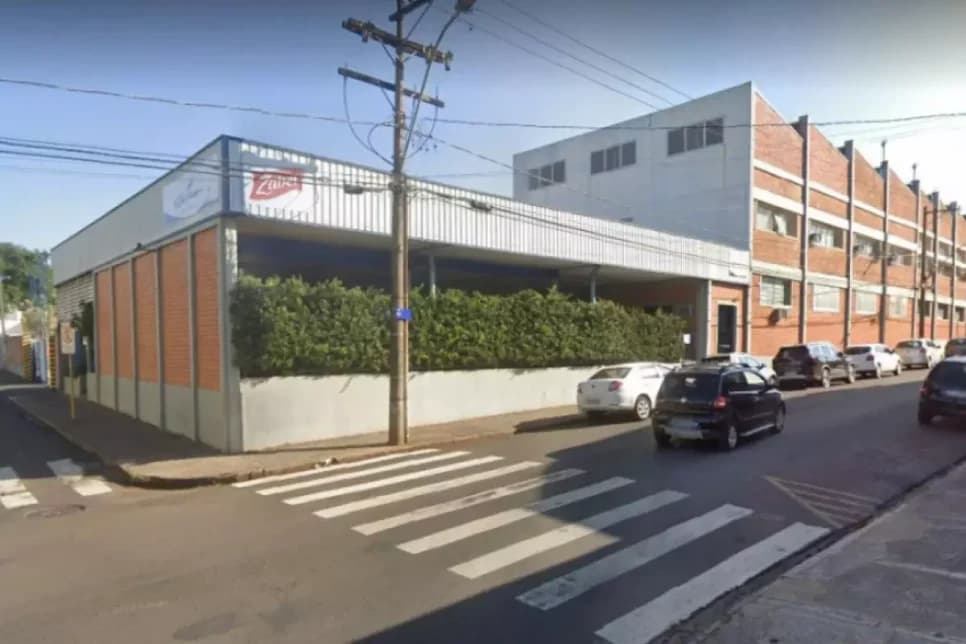 Fábrica da M.Dias. Branco de Lençóis Paulista, SP, acabou sendo fechada (Foto: Reprodução/ Internet) Fábrica da M.Dias. Branco de Lençóis Paulista, SP, acabou sendo fechada (Foto: Reprodução/ Internet)