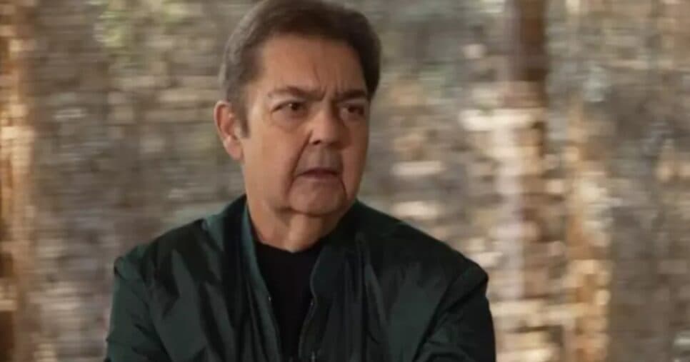 Após negar voltar à Globo, Faustão vai para os domingos do SBT e aparição gera choque