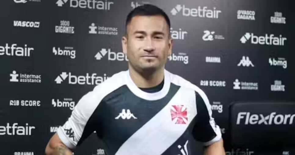 Jean Meneses pode deixar o Vasco (Foto: Divulgação/Vasco)