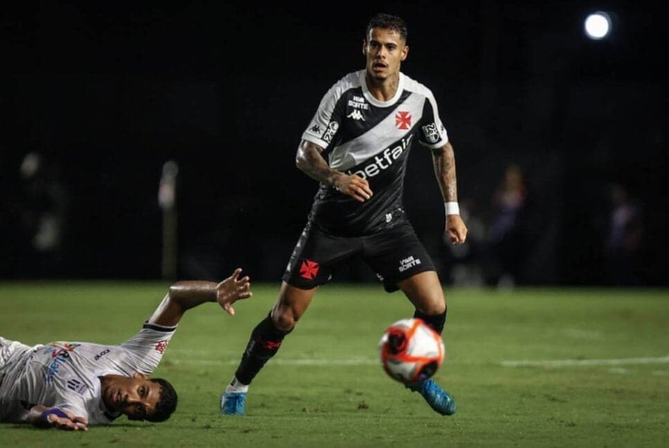Lucas Freitas se lesionou (Foto: Reprodução/ Internet)