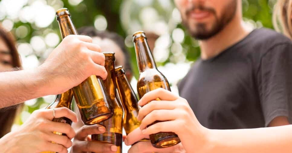 Estudo revela substância cancerígena encontrada em marcas de cervejas populares
