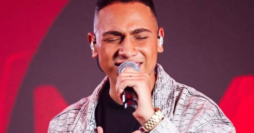 Marquinhos Navais entra no Top 15 em Portugal com o hit “Toque Carinhoso”