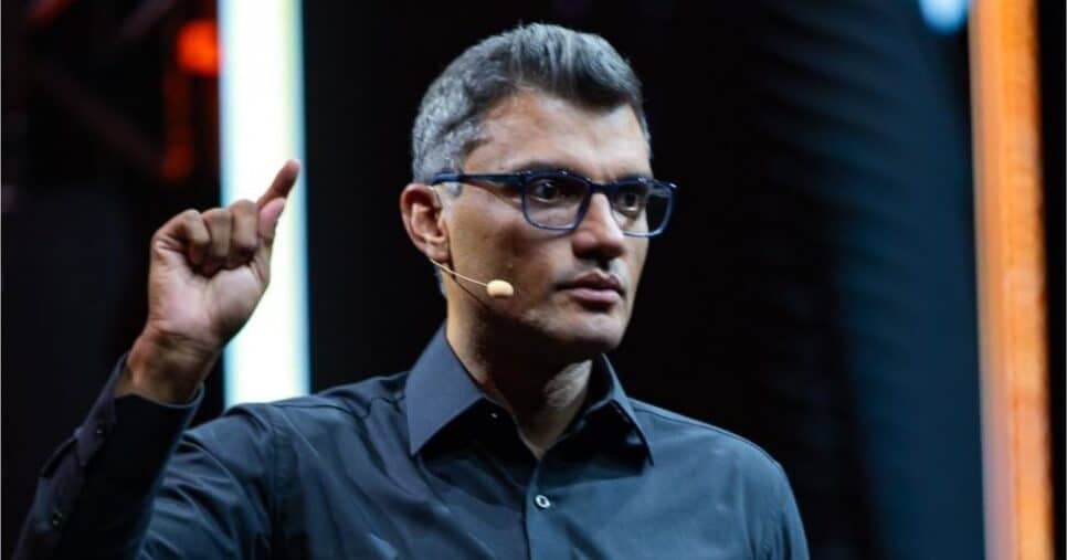 Tiago Brunet apresenta a Noite de Destino em Belo Horizonte neste sábado (21)