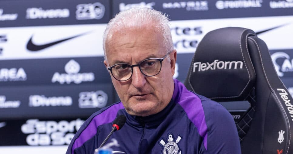 Dorival Jr tem demissão relâmpago aprovada no Corinthians (Foto: Rodrigo Coca)