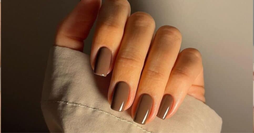 Passo a passo para manter o esmalte perfeito e sem lascar por 15 dias