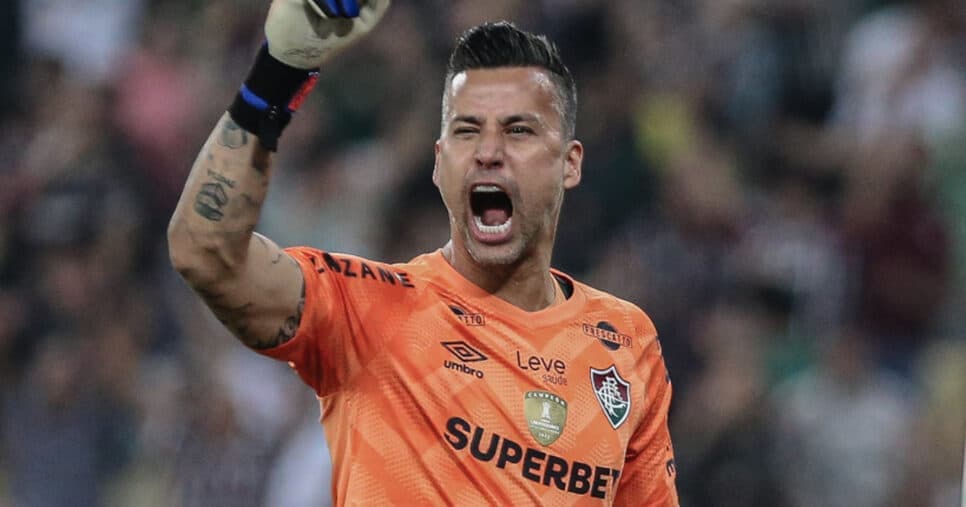 Renato Gaúcho ciente: Fábio tem veredito final de saída do Fluminense