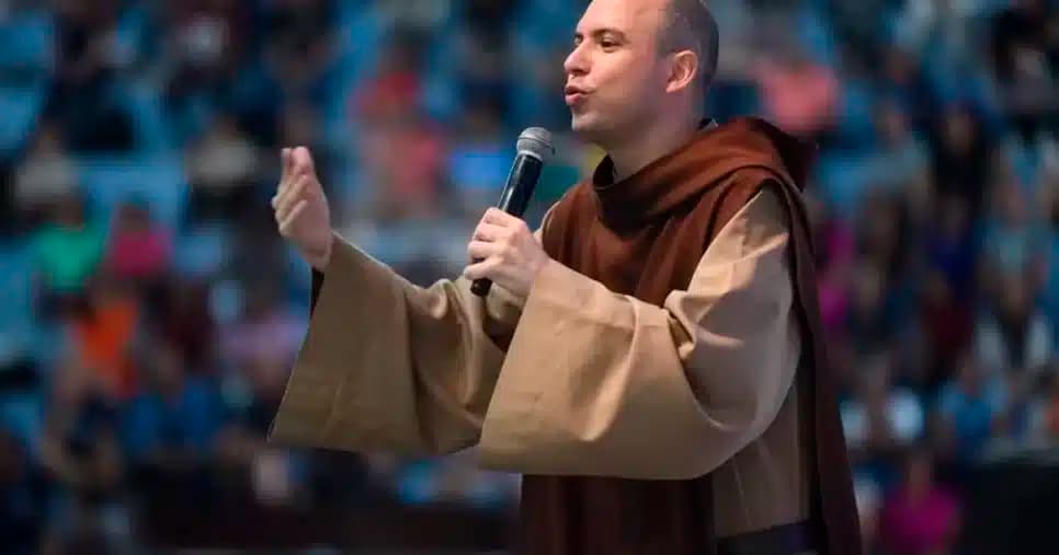 Frei Gilson (Foto: Reprodução)