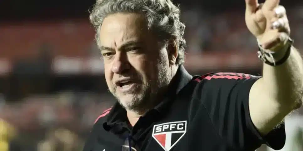 Julio Casares (Foto: Marcos Ribolli)