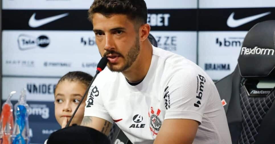 Debandada no Corinthians: Gustavo Henrique e +3 estão prestes a dar adeus junto com Igor Coronado
