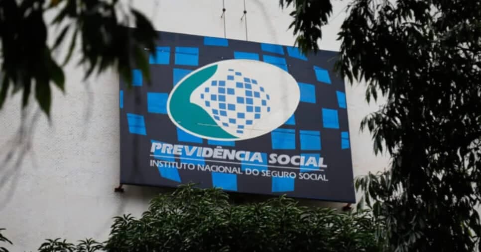 Exigência: INSS chega com obrigação para lista de segurados e pode cortar benefício de quem não fizer