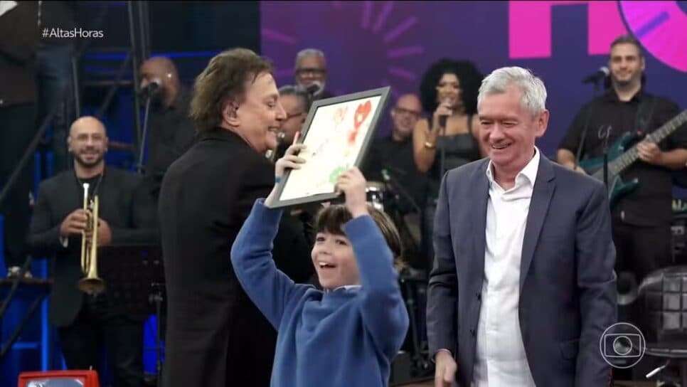 Thomas, filho de Serginho Groisman, homenageia o pai e relembra sua carreira na TV — Foto: TV Globo

