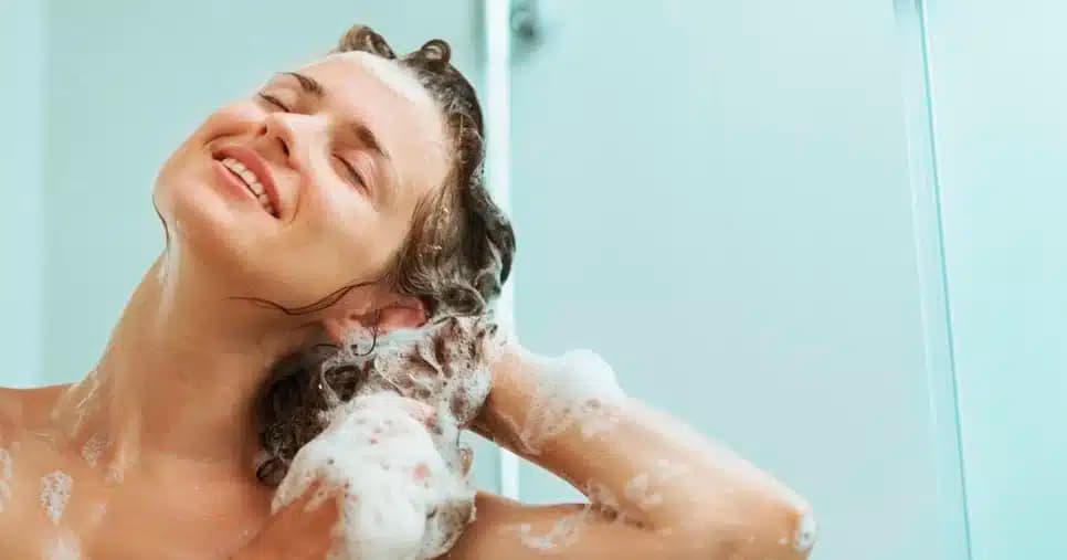 3 shampoos turbinam o crescimento do cabelo e evitam queda por até R$26