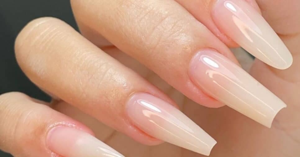 Truques de salão em casa: 8 passos para deixar unhas perfeitas e esmalte durando dias