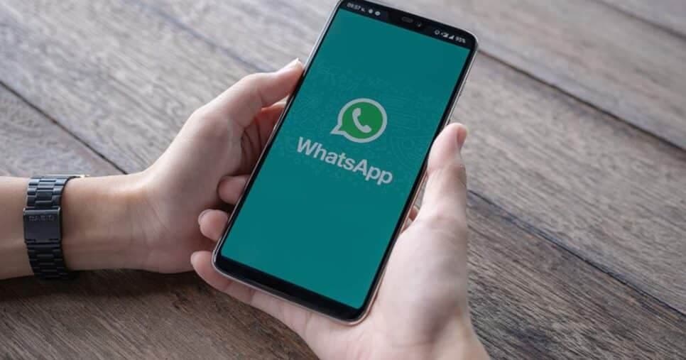 WhatsApp comunica novas regras e substitui o número de celular