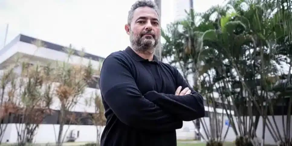 Alexandre Mattos chegou ao Santos na última semana (Reprodução: Raul Baretta)