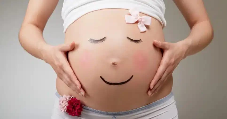 Mulher grávida de menina - Foto: Internet