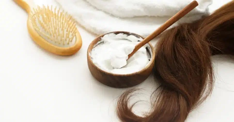 Fim do cabelo branco: 3 óleos preservam a cor e renovam os fios por menos de R$ 60