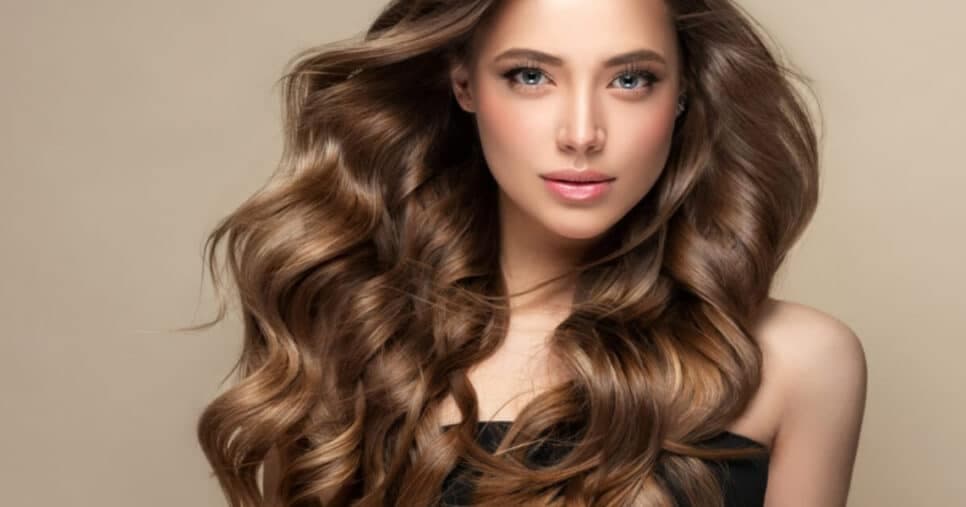 Sem gastar R$1: 4 truques para ter cabelo de salão sem sair de casa