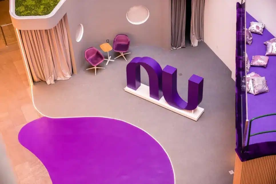 Nubank continua em total crescimento em 2025 (Foto Reprodução/IstoéDinheiro)