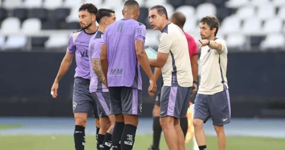 Renato Paiva confirma dois reforços no Botafogo para aniquilar o Palmeiras no Mundial de Clubes