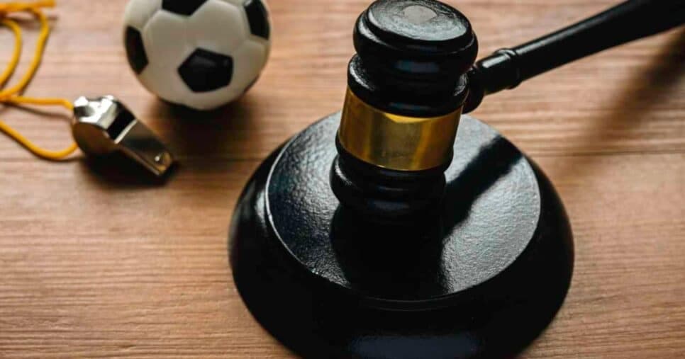 Dívida de R$18M: Time gigante da Série A decreta falência e torcedores estão sem chão
