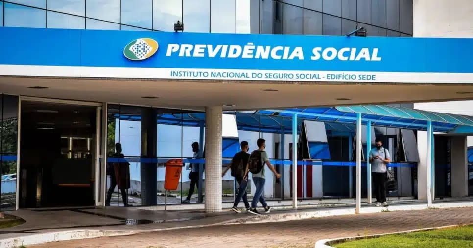 INSS emite comunicado hoje (23/06) aos aposentados que recebem R$ 1518 em junho