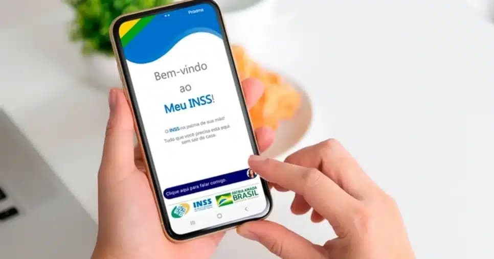 Guia rápido: Como saber se tenho direito à devolução do INSS em 2026