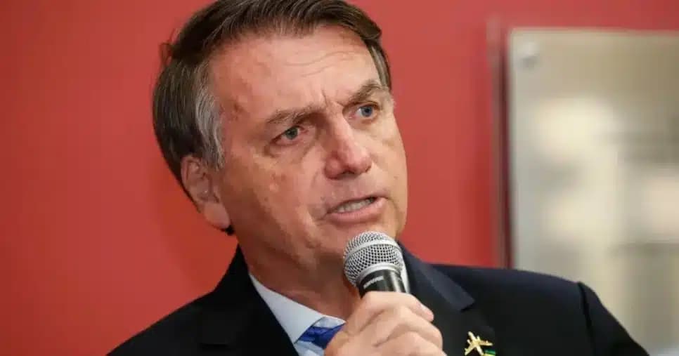 Nem o PT acredita: Bolsonaro já decidiu nome improvável para lugar dele na disputa com Lula