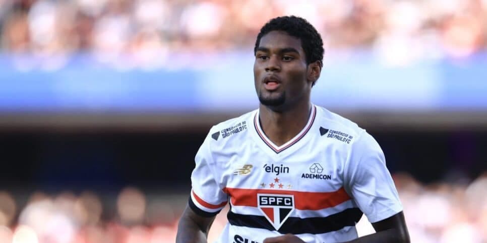 R$60M: Casares bate o martelo e crava sobre adeus de Lucas Ferreira no São Paulo
