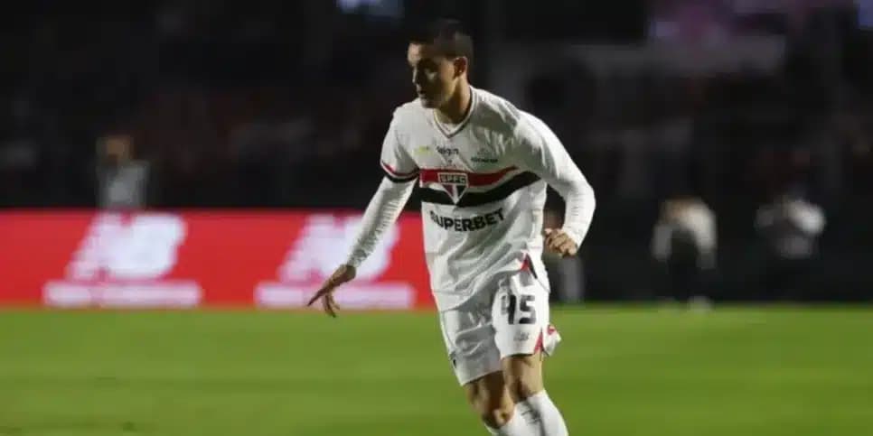 O jovem se destacou nas partidas que fez no profissional (Reprodução: Rubens Chiri)